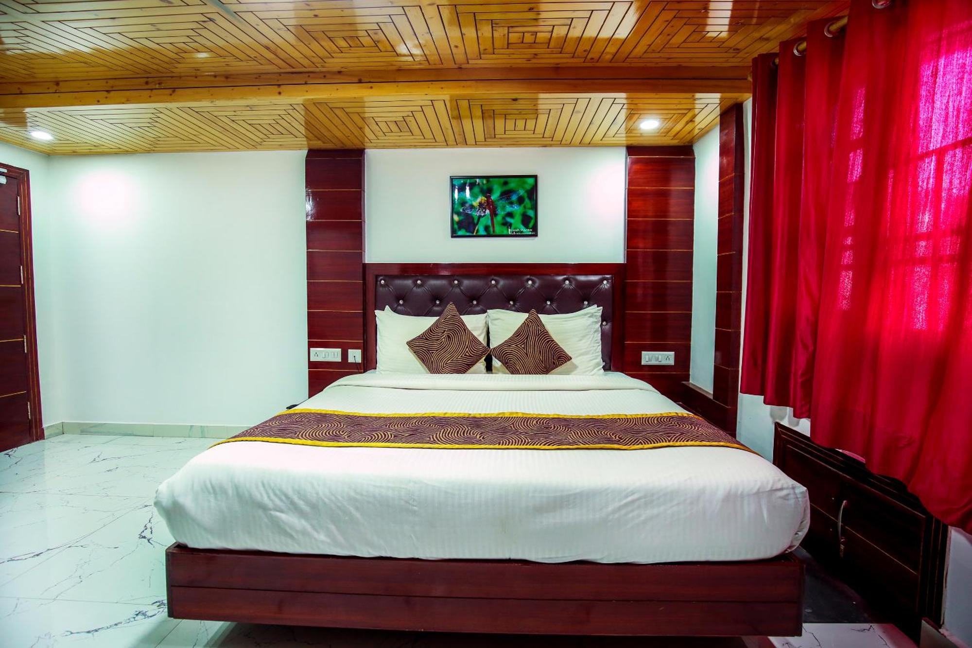Hotel White Grand Shimla - In City Centre - A Centrally Ac Hotel Екстериор снимка