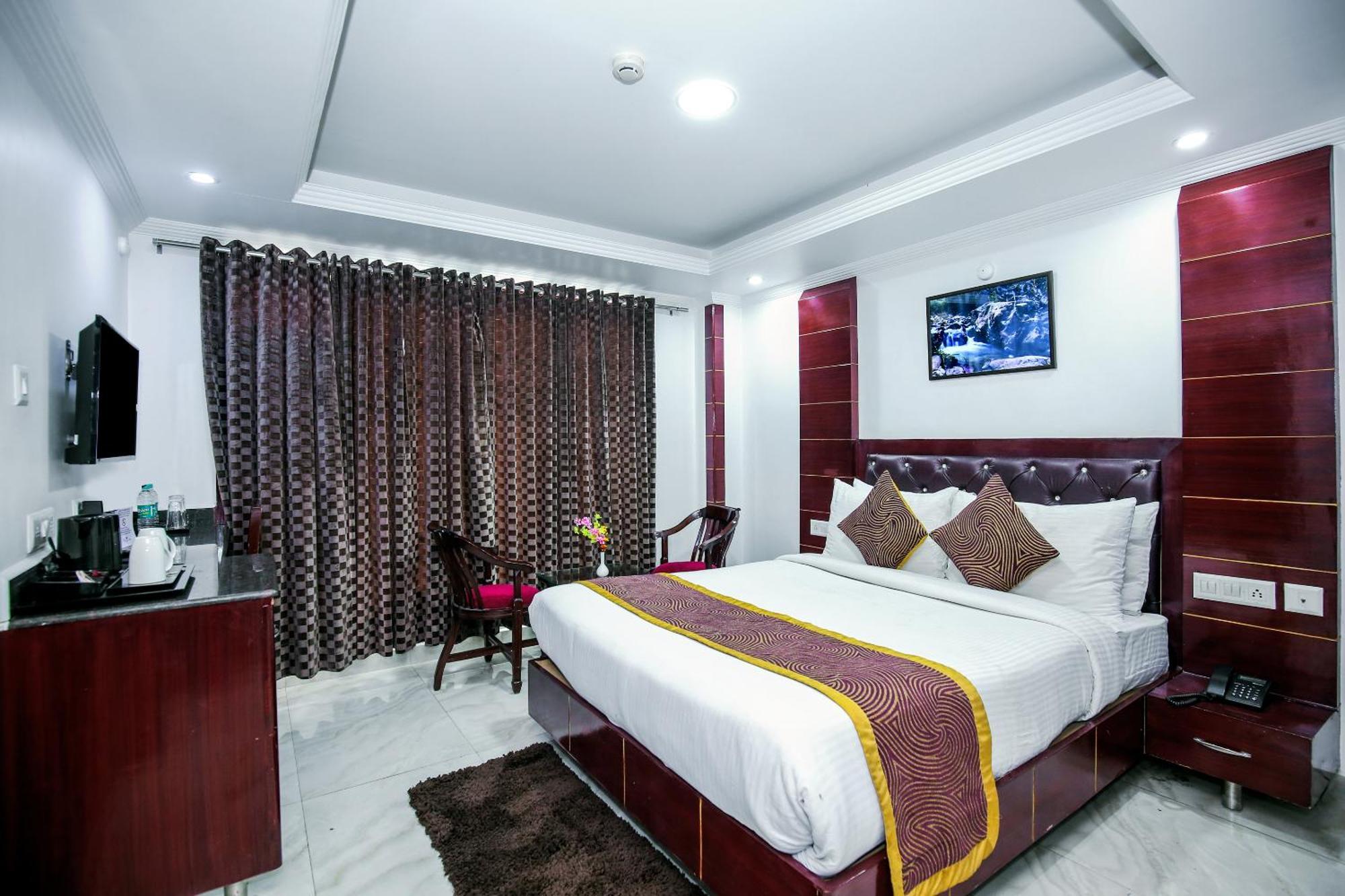 Hotel White Grand Shimla - In City Centre - A Centrally Ac Hotel Екстериор снимка