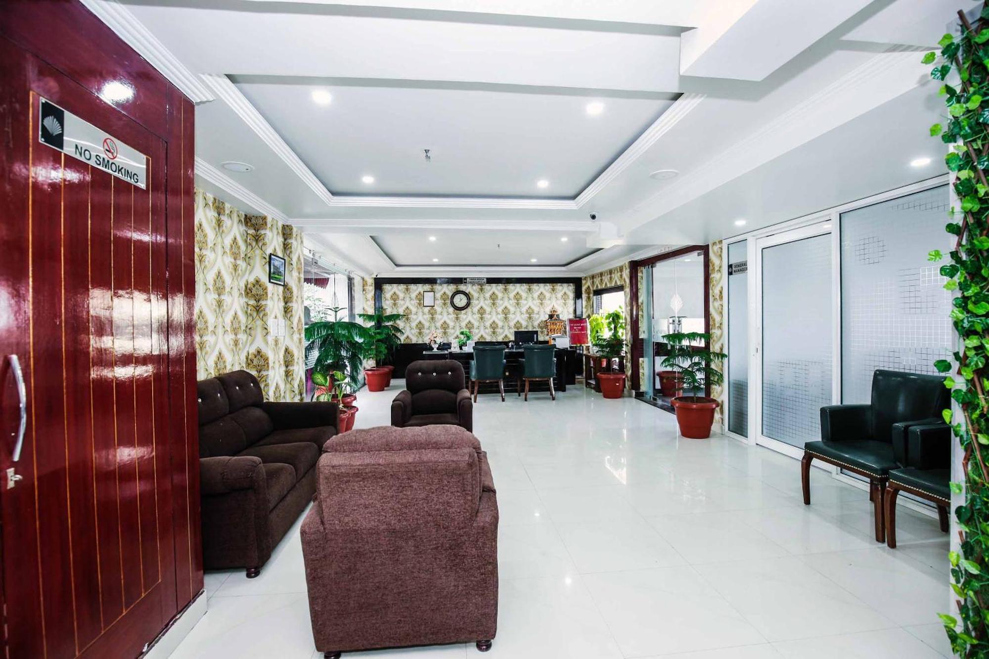 Hotel White Grand Shimla - In City Centre - A Centrally Ac Hotel Екстериор снимка